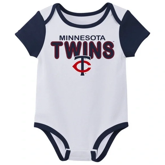 MLB Minnesota Twins Infant Boys' 3pk
Minnesota Twins Baby Bodysuit Set - Picture 2 of 4